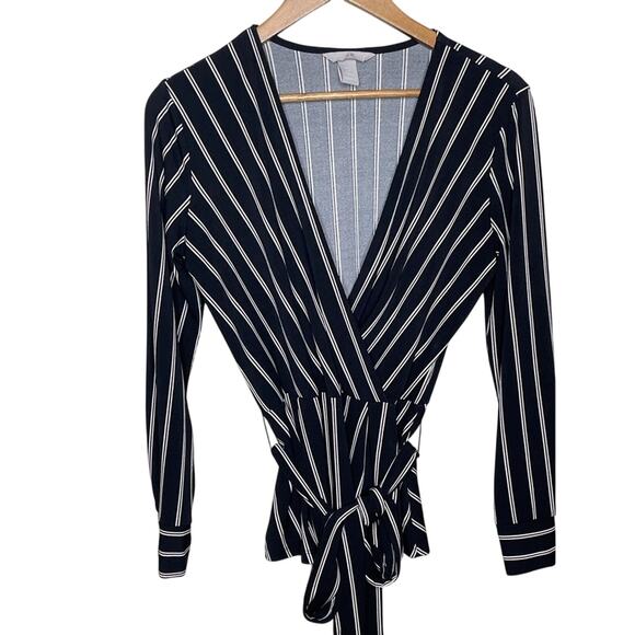 H&M Wrap Over Top Size S - Picture 1 of 5